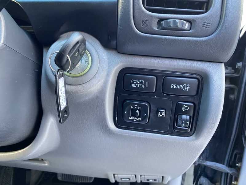 2000 Toyota Land Cruiser 300 4,2L 2000 Cyprus