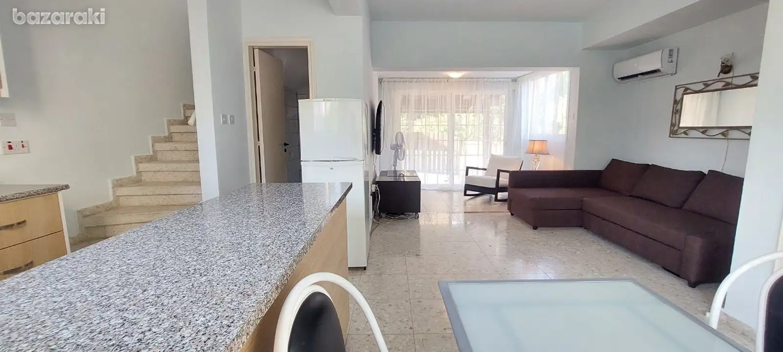 House, 2 bedrooms — 3