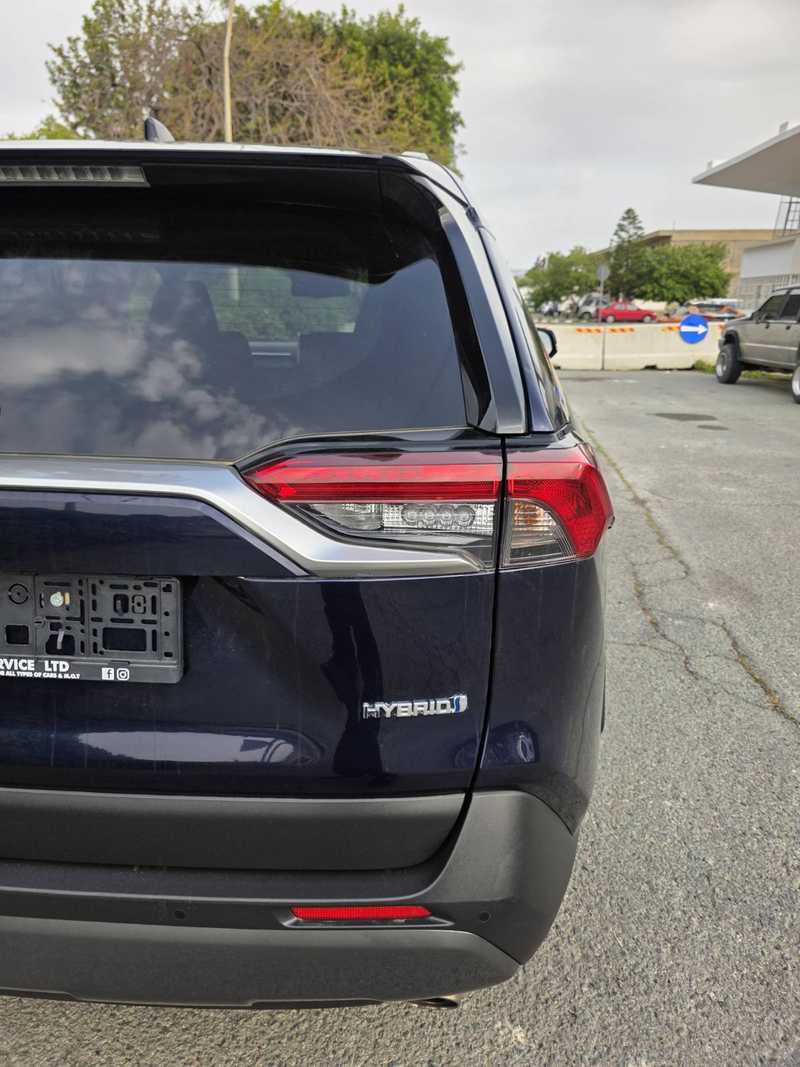 2021 Toyota RAV4 2,5L 2021 Cyprus