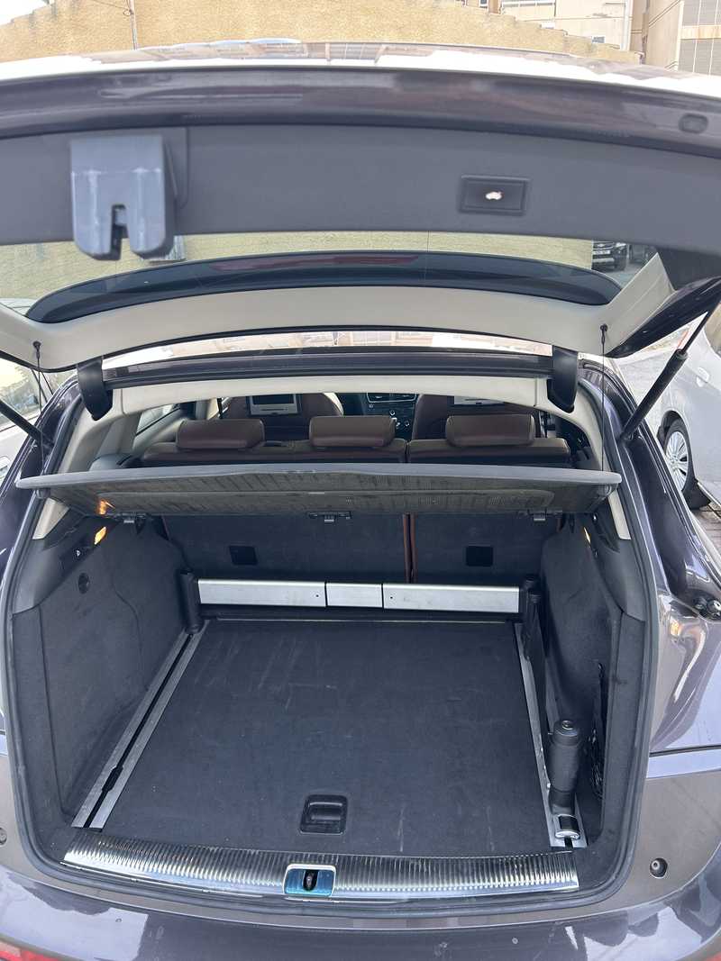 2009 Audi Q5 2,0L 2009 Cyprus