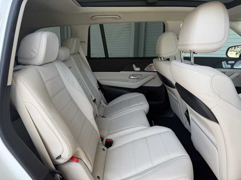 2025 Mercedes-Benz GLS-Class 3,0L 2025 Cyprus