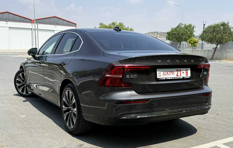2023 Volvo S60 2,0L 2023 Cyprus