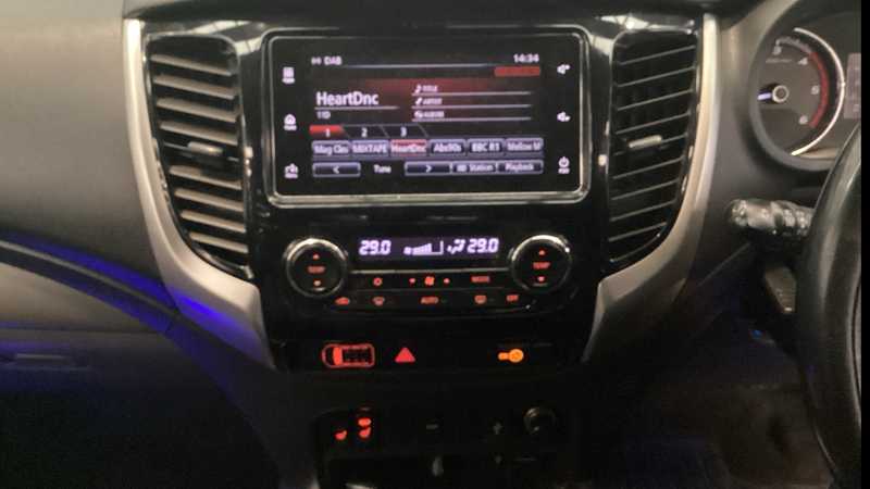 2019 Mitsubishi L200 2,4L 2019 Cyprus