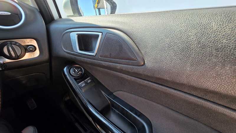 2013 Ford Fiesta 1,6L 2013 Cyprus
