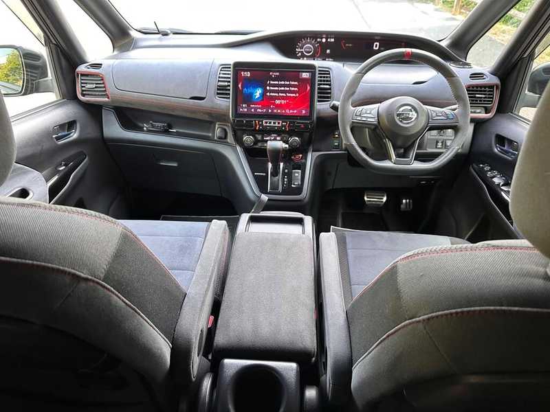 2020 Nissan Serena 2,0L 2020 Cyprus