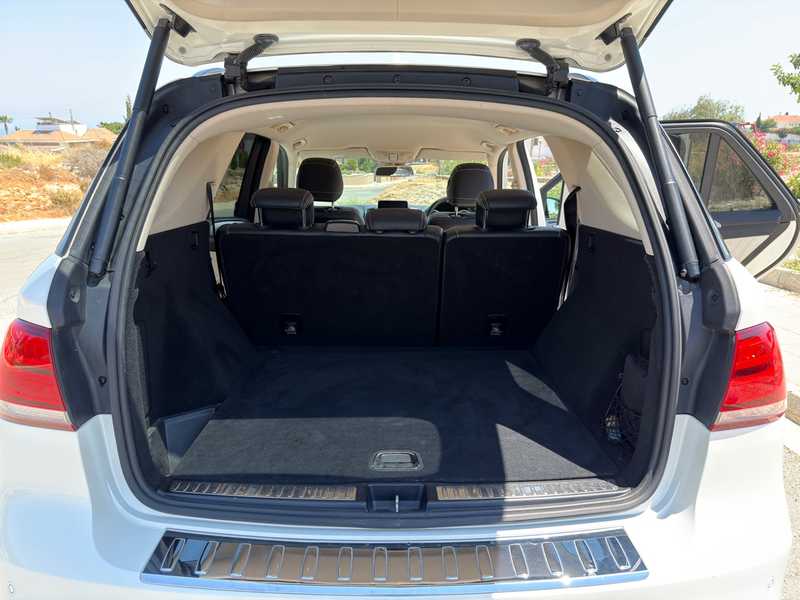 2016 Mercedes-Benz GLE-Class 3,0L 2016 Cyprus