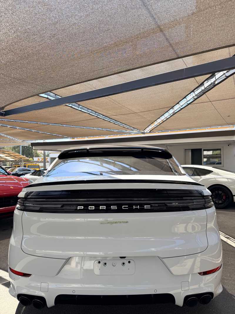 2025 Porsche Cayenne 3,0L 2025 Cyprus