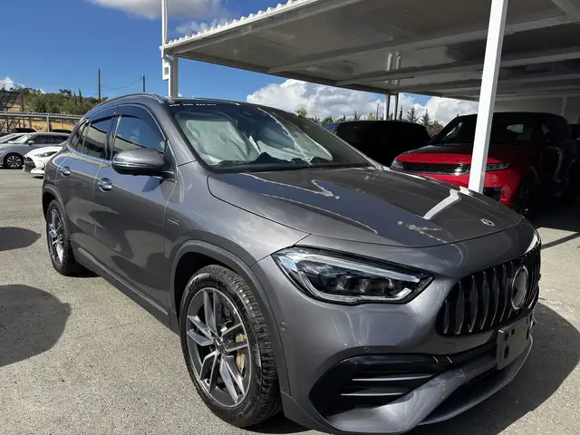 Mercedes-Benz GLA 35