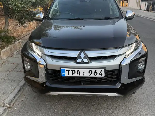 Mitsubishi L200