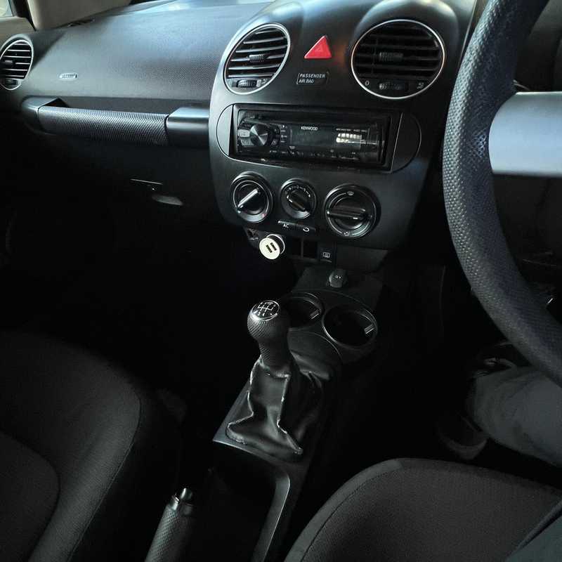 2010 Volkswagen Beetle 1,4L 2010 Cyprus