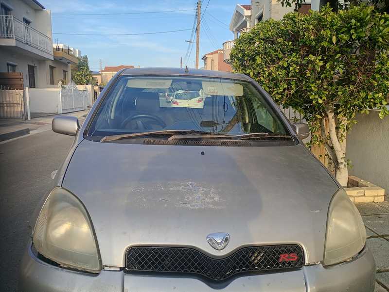 2001 Toyota Vitz 1,3L 2001 Cyprus