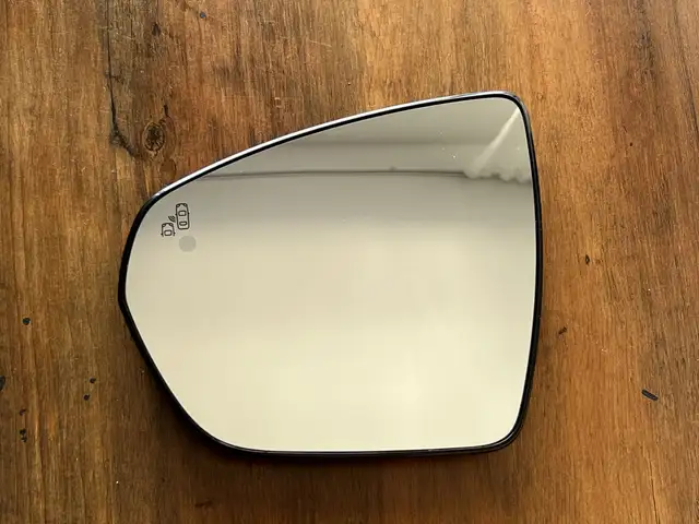 Opel grandland x citroen c5 airc.. peugeot 3008 5008 lh mirror glass heat blind, Limassol — Germasogeia