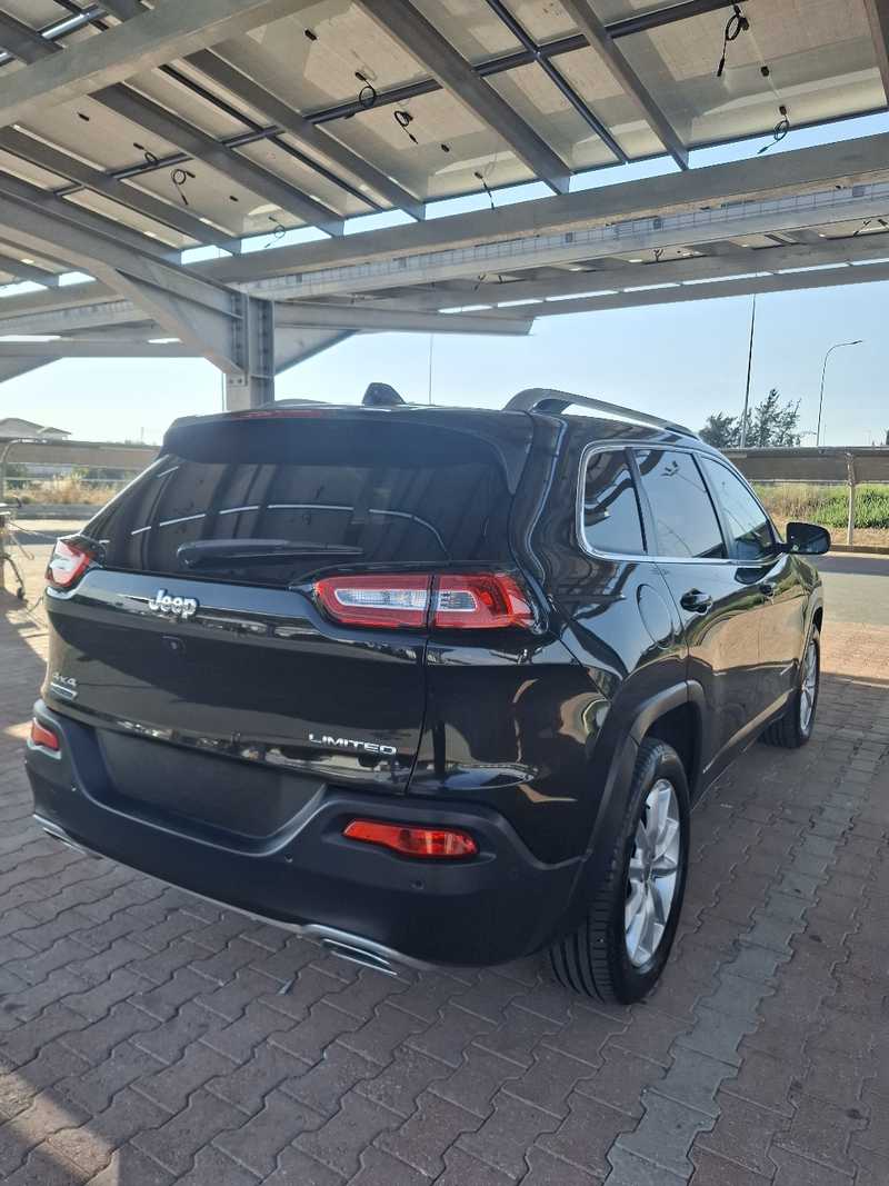 2016 Jeep Cherokee 2,2L 2016 Cyprus