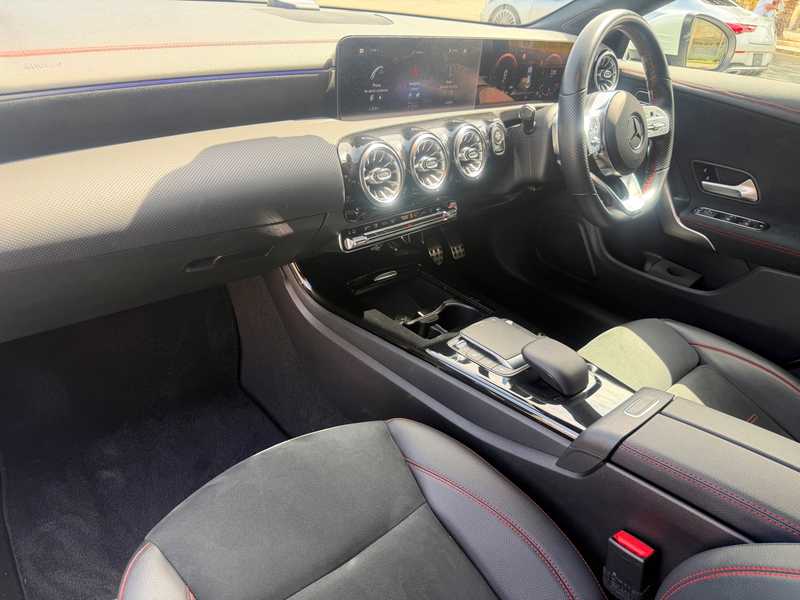 2022 Mercedes-Benz CLA-Class 2,0L 2022 Cyprus