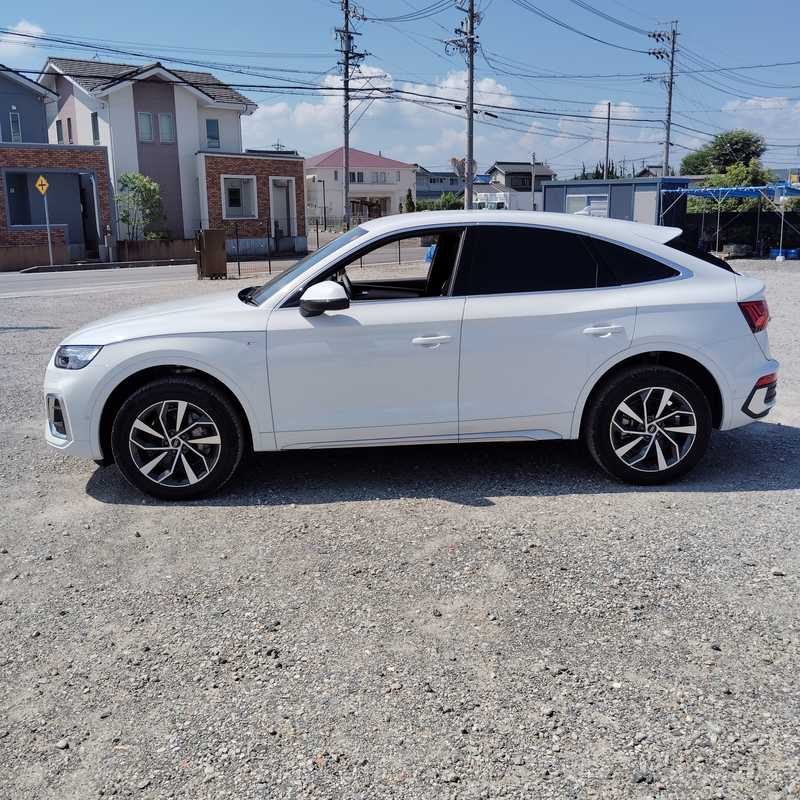 2022 Audi Q5 2,0L 2022 Cyprus