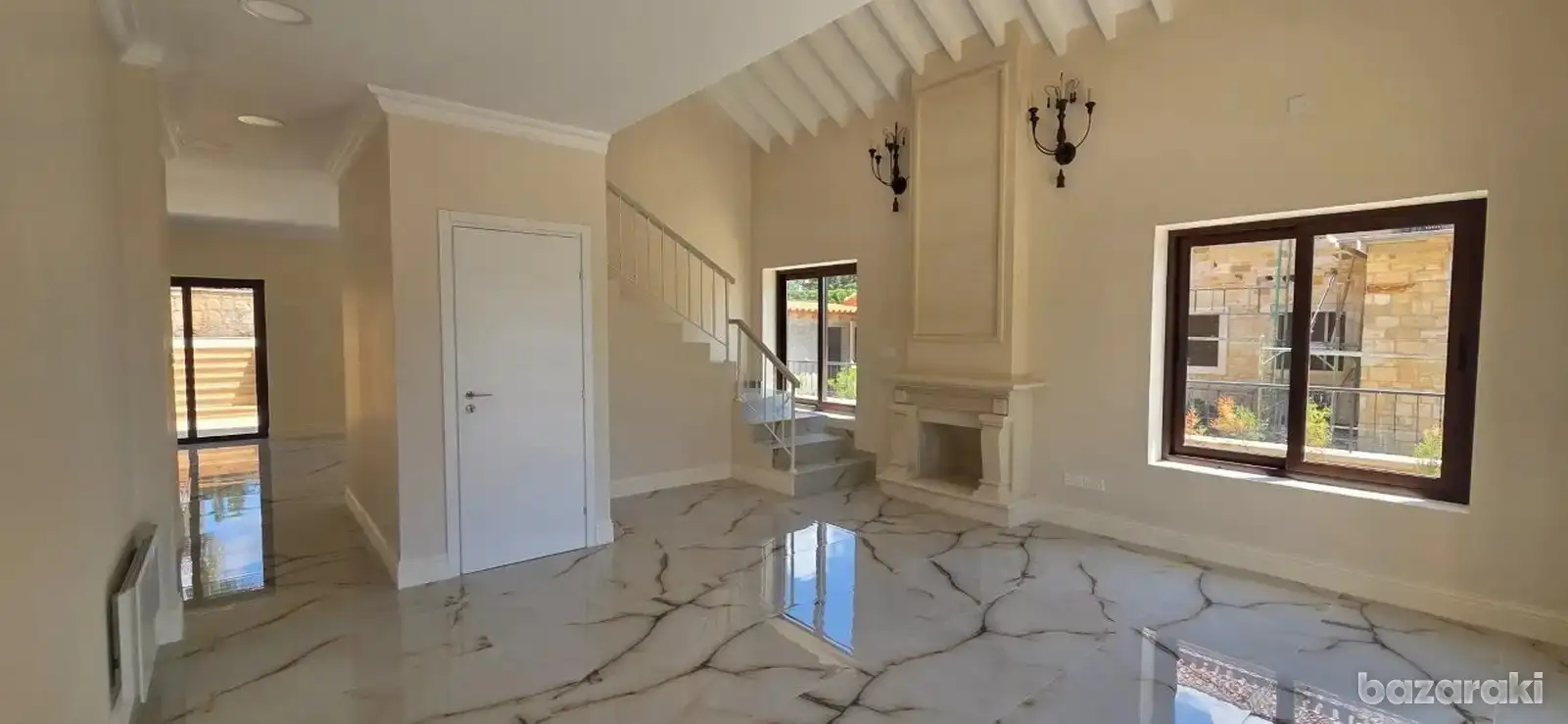 Villa, 5 bedrooms — 14