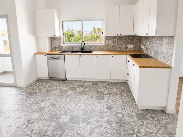 3-bedroom apartment to rent, Nicosia — Egkomi