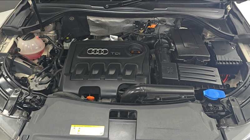 2012 Audi Q3 2,0L 2012 Cyprus