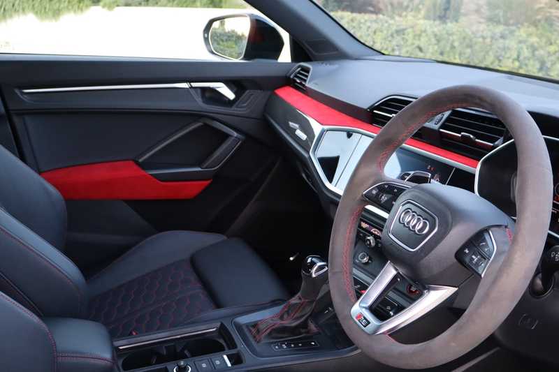 2022 Audi RS Q3 2,5L 2022 Cyprus