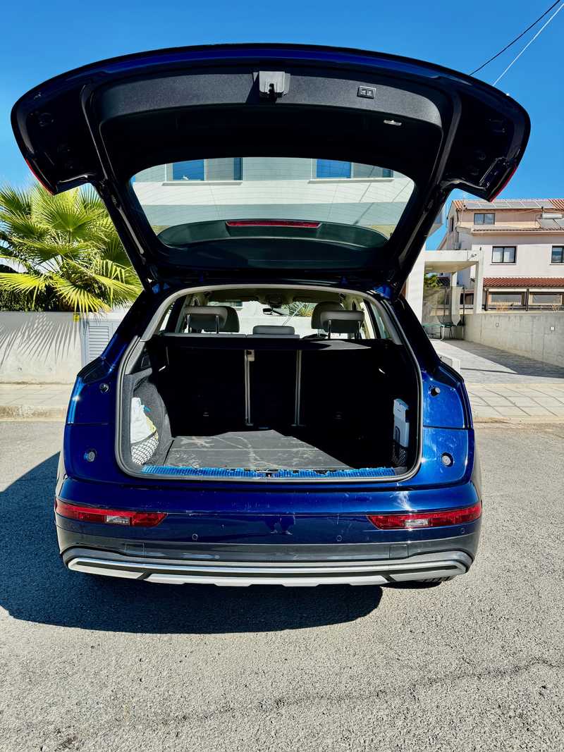 2022 Audi Q5 2,0L 2022 Cyprus