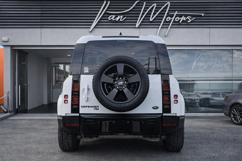 2022 Land Rover Defender 3,0L 2022 Cyprus