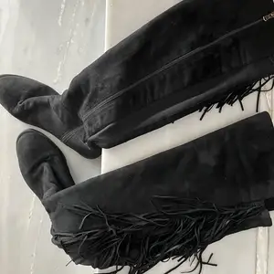 Black over the knee boots size 40, Nicosia — Nicosia - Sopaz