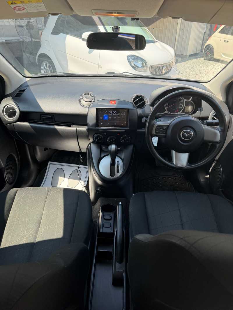 2013 Mazda Demio 1,3L 2013 Cyprus