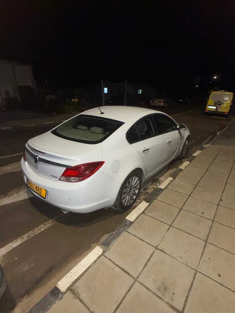 2009 Opel, Vauxhall Insignia 1,6L 2009 Cyprus
