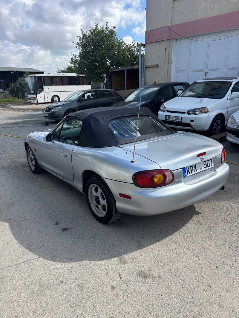 2004 Mazda MX5 1,6L 2004 Cyprus