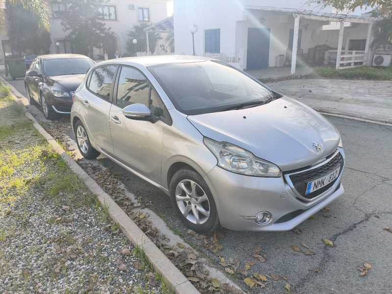 Peugeot 208 1,4L 2013