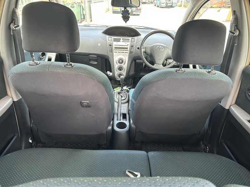 2005 Toyota Vitz 1,3L 2005 Cyprus