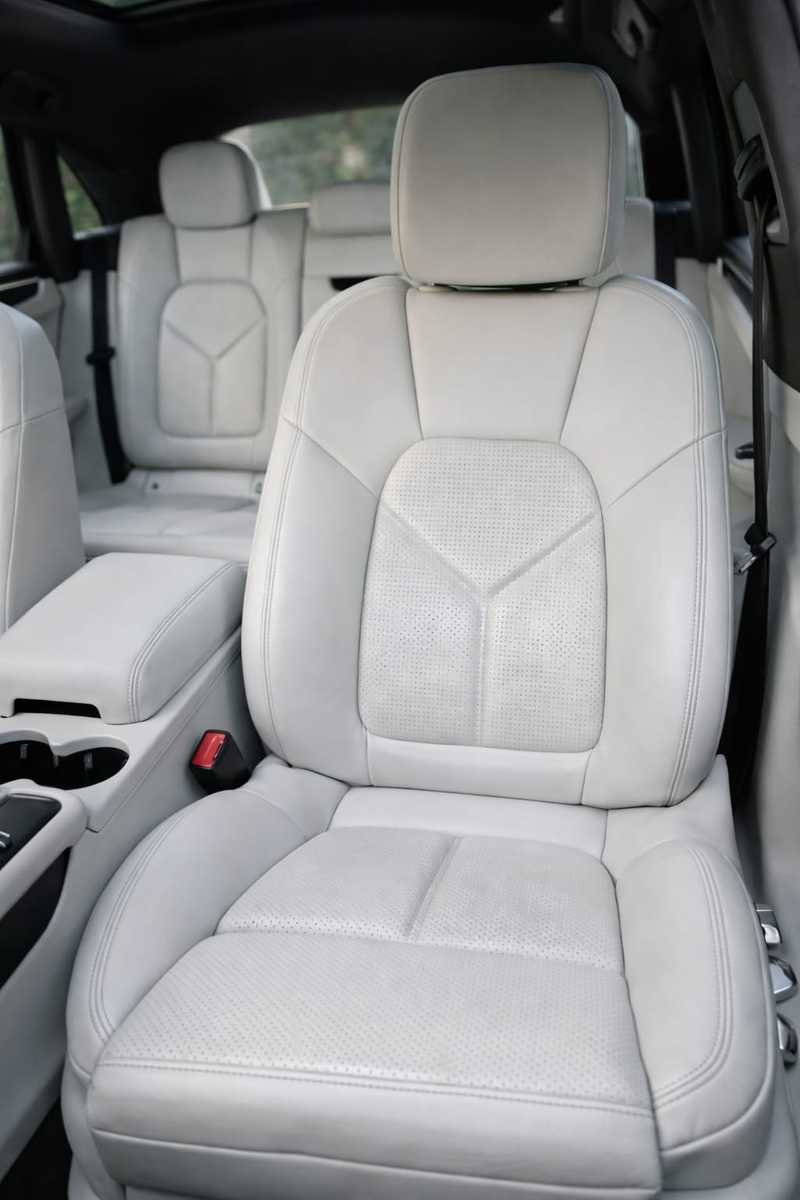2018 Porsche Macan 2,0L 2018 Cyprus