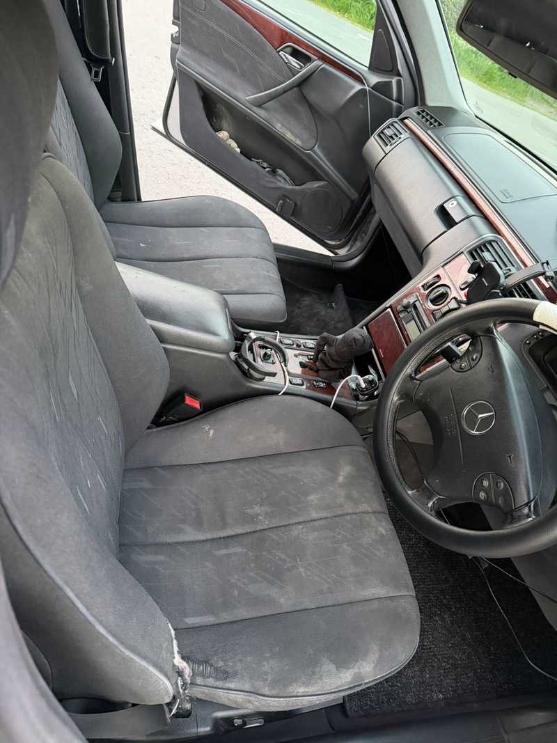 2002 Mercedes-Benz E-Class 2,0L 2002 Cyprus