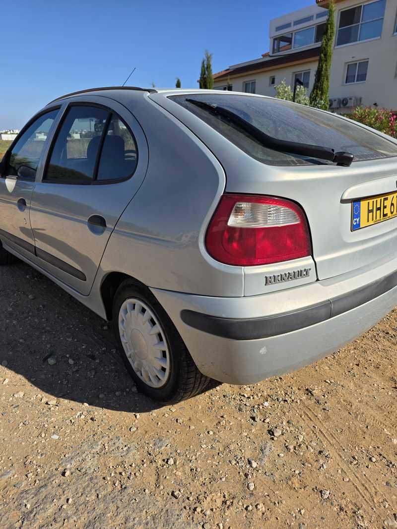 2000 Renault Megane 1,8L 2000 Cyprus