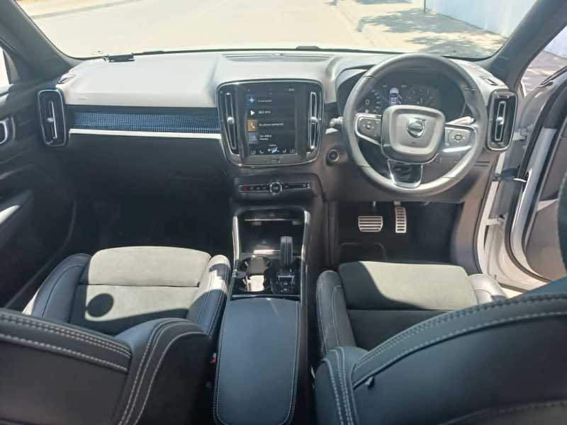 2022 Volvo XC40 2,0L 2022 Cyprus