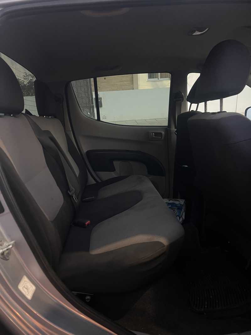 2011 Mitsubishi L200 2,5L 2011 Cyprus