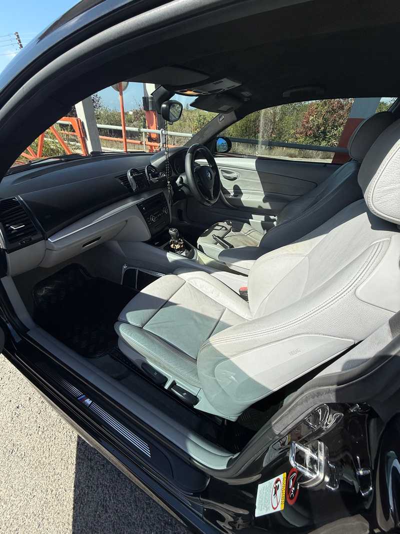 2008 BMW 1-Series 5,0L 2008 Cyprus