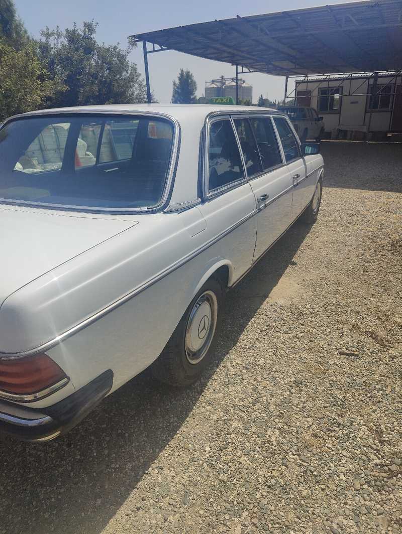 1983 Mercedes-Benz E-Class 3,0L 1983 Cyprus