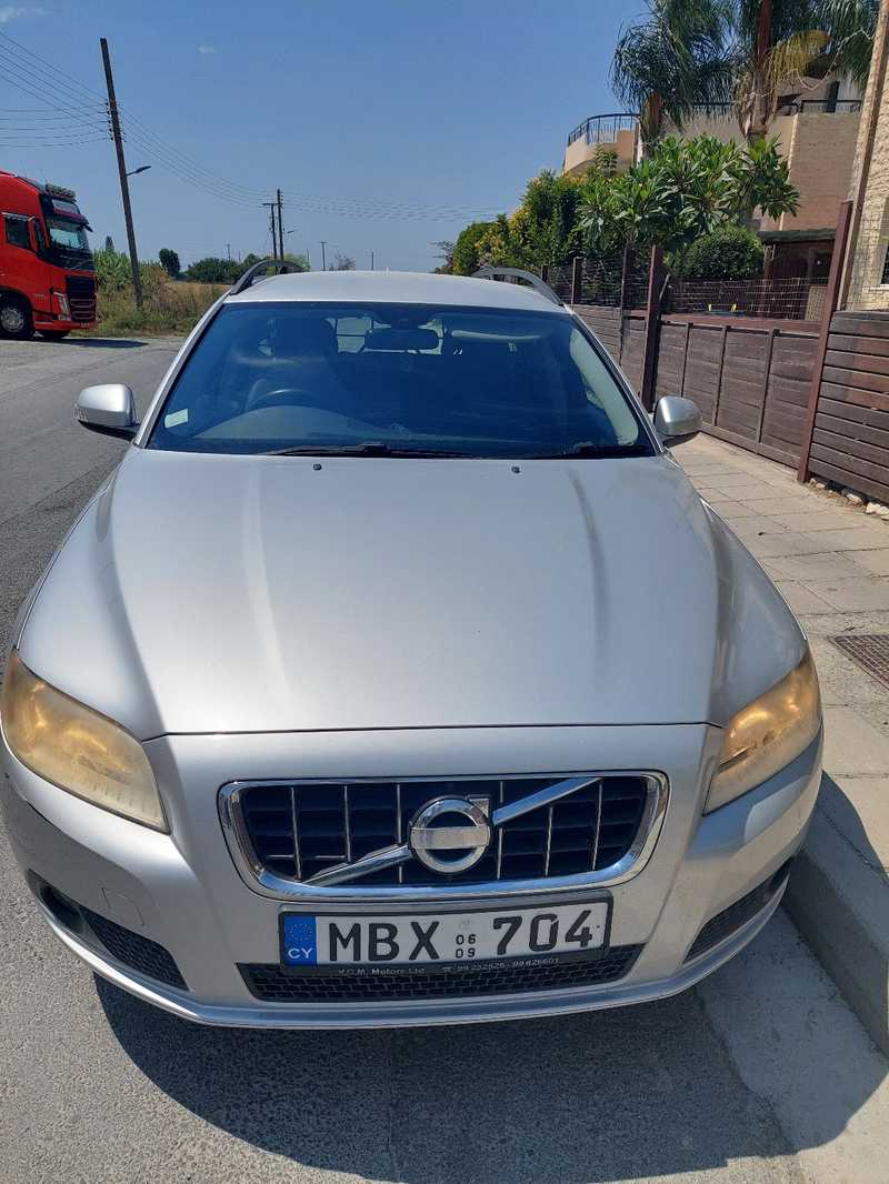 2009 Volvo V70 2,0L 2009 Cyprus