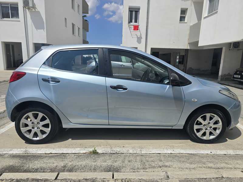 Mazda Demio 1,4L 2009