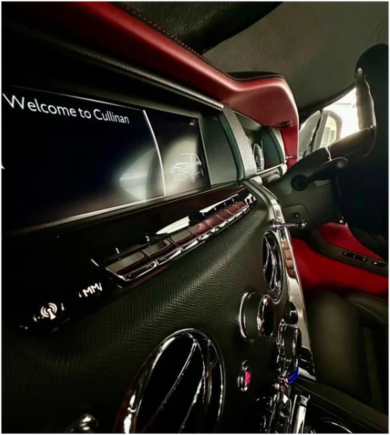 2023 Rolls Royce Cullinan 6,8L 2023 Cyprus