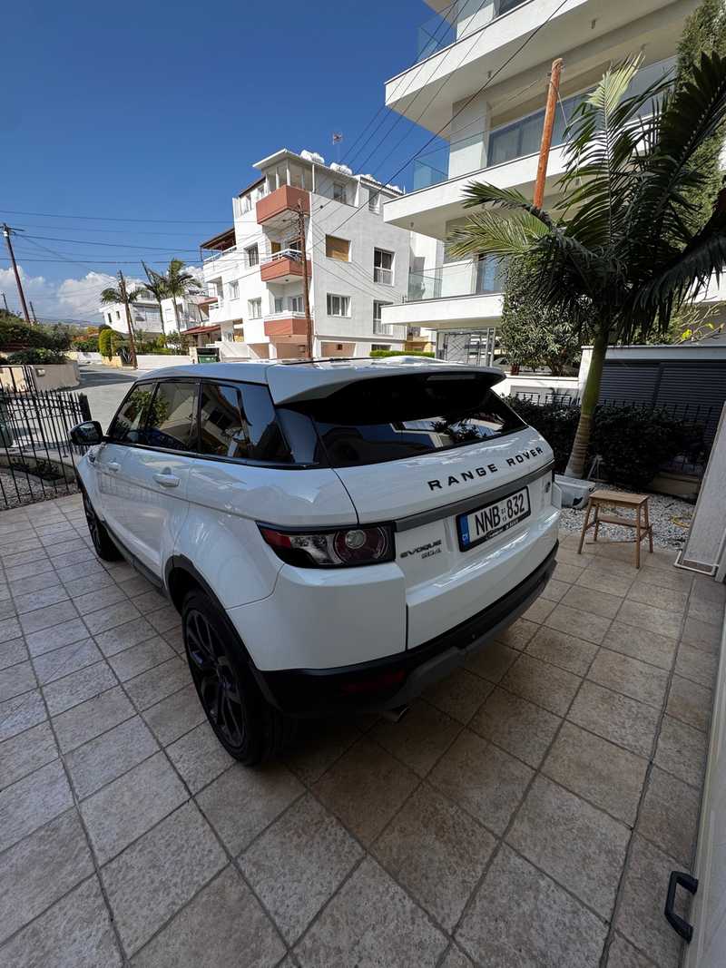 2015 Land Rover Range Rover Evoque 2,2L 2015 Cyprus