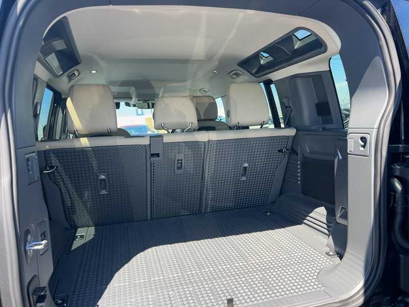 2021 Land Rover Defender 3,0L 2021 Cyprus