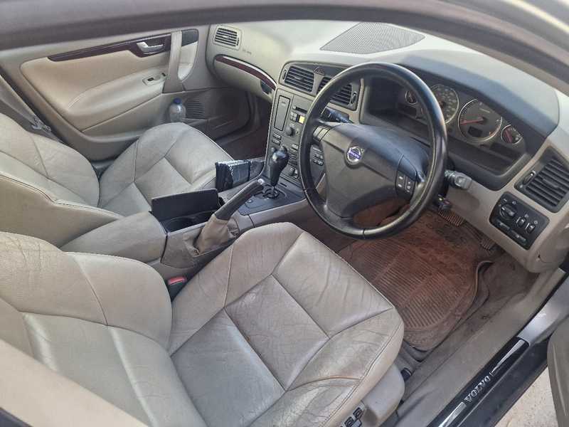 2004 Volvo S60 2,4L 2004 Cyprus