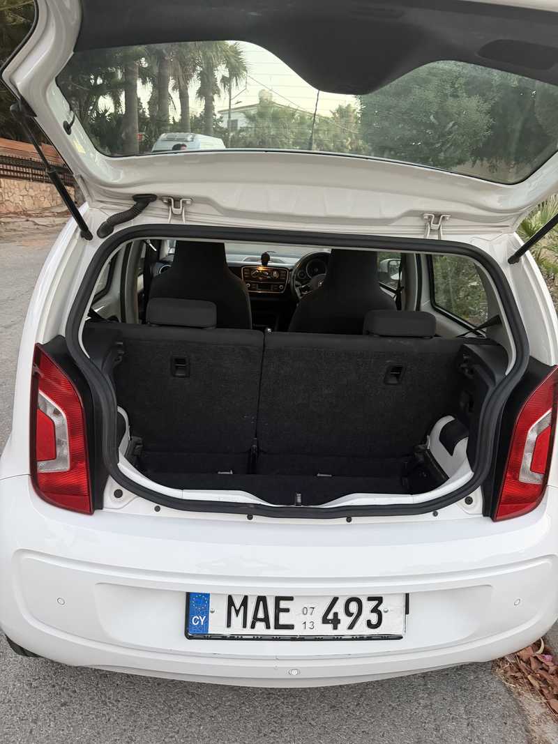 2013 Volkswagen UP 1,0L 2013 Cyprus