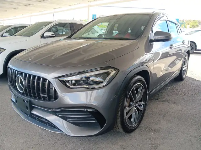 Mercedes-Benz GLA 35