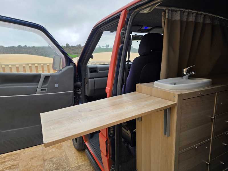 2001 Volkswagen Camper 1,9L 2001 Cyprus