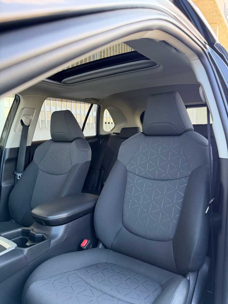 2021 Toyota RAV4 2,5L 2021 Cyprus
