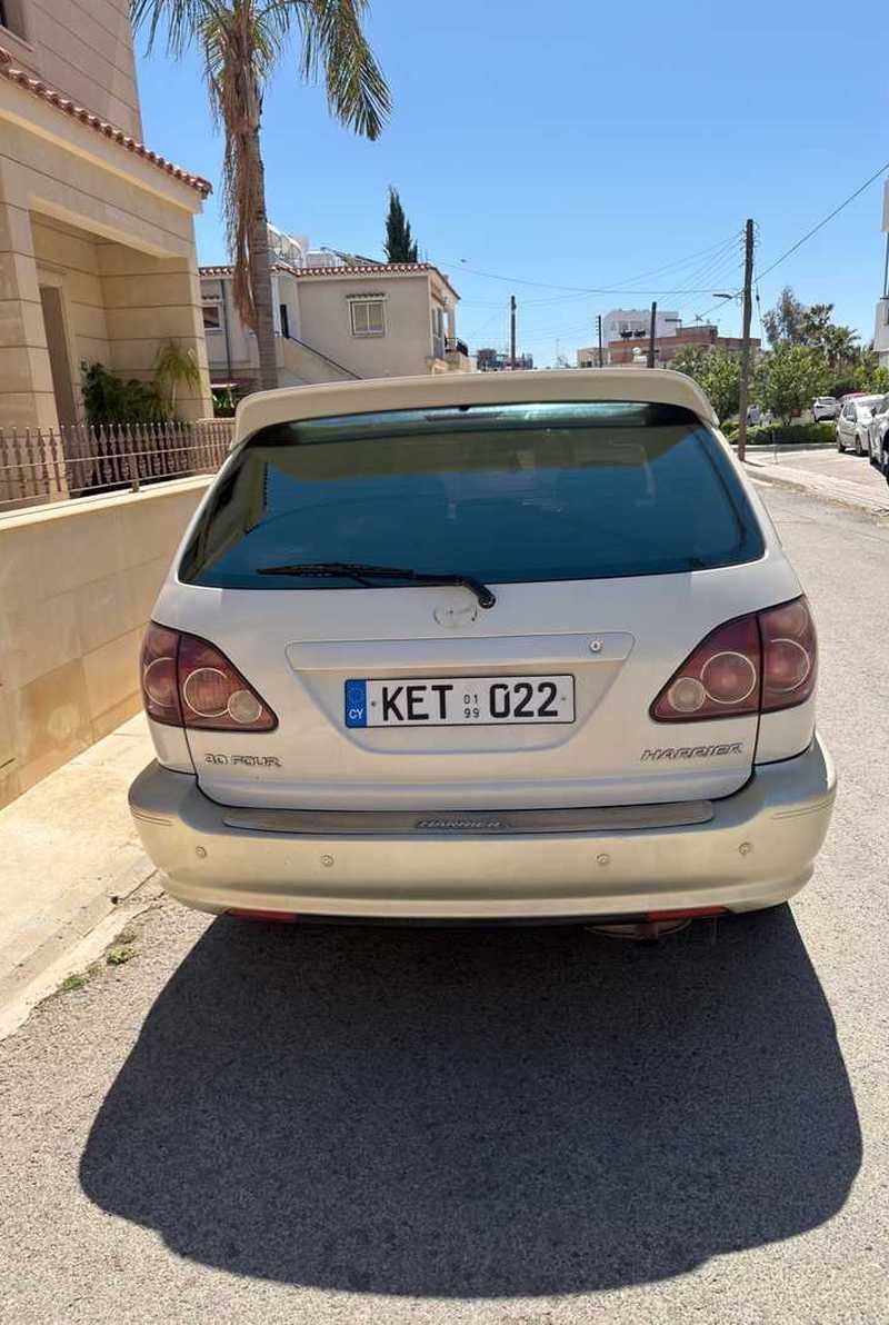 1999 Toyota Harrier 3,0L 1999 Cyprus
