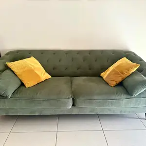 Cozy green sofa, Limassol — Limassol - Agios Nektarios